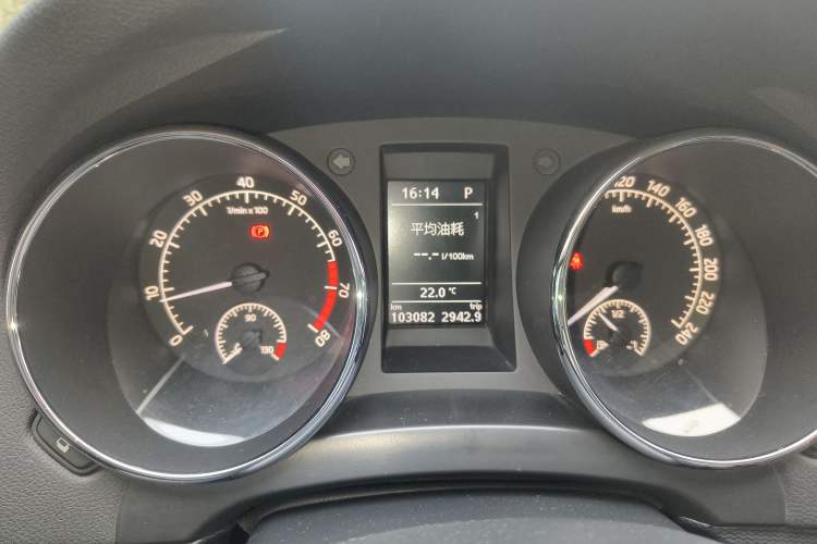 Used Skoda Yeti 2014 1.4 TSI DSG Phantom Edition
