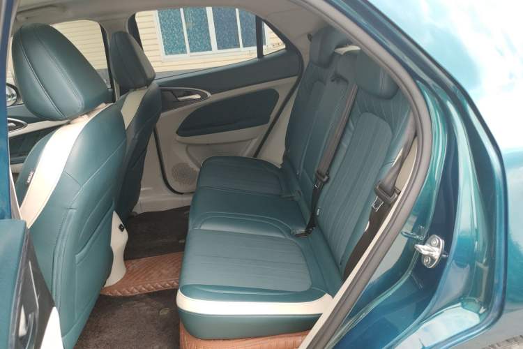 Used ORA Good Cat 2021 400km Standard Range Athena Edition Lithium Iron Phosphate Left Rear Seat