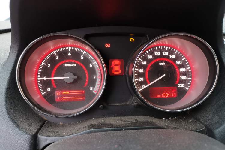 Used Bestune B50 2013 1.6L manual luxury version