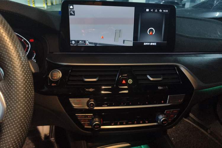 Used BMW 5 Series 2022 Restyled 530Li Leading Edition M Sport Package