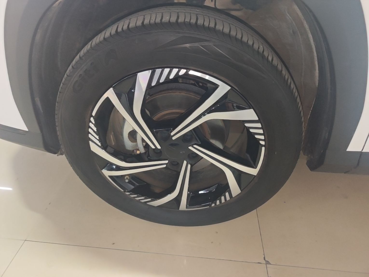 Geely Auto Emgrand X7 Sport 2023 Boyue COOL 1.5TD Smart Connect+ — снимка 10