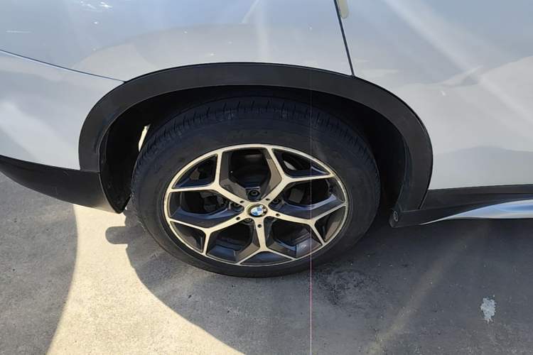 Used BMW X1 2018 xDrive20Li Luxury Model
