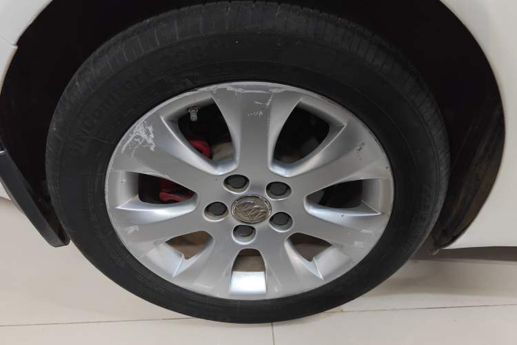 Used Buick Regal 2015 2.0L Leading Fashion Edition