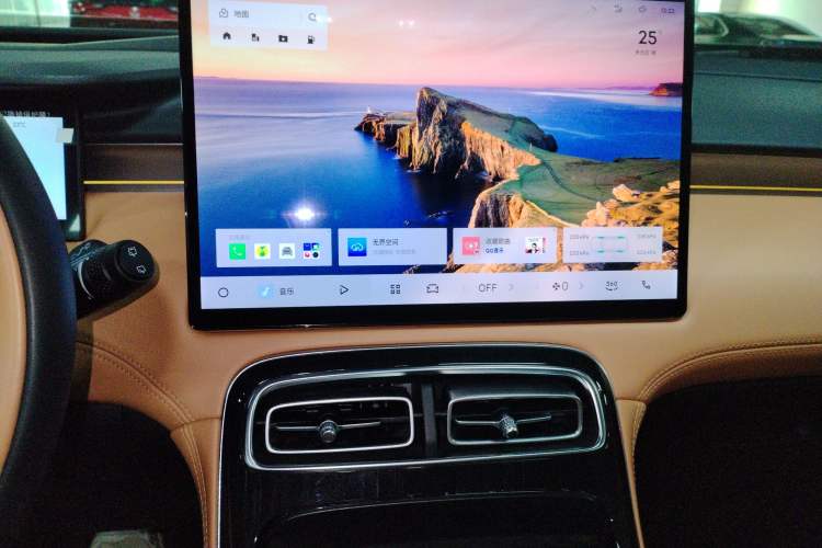 Used Geely Auto FX11 2025 4th Generation 1.5TD DCT Jinxiu