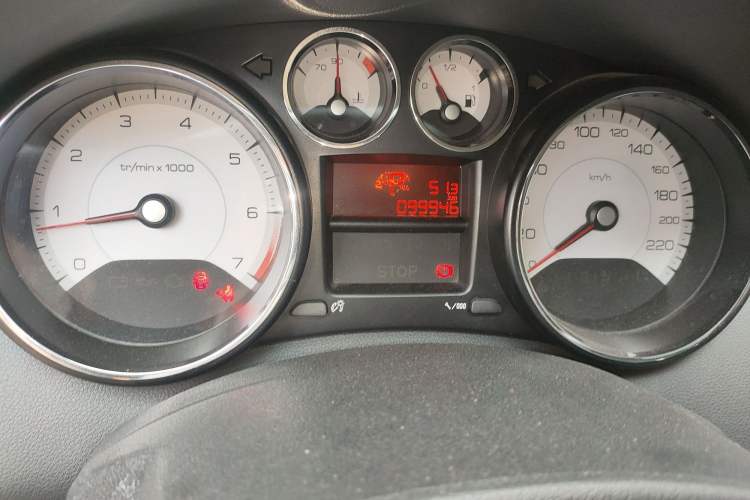 Used Peugeot 408 2013 2.0L Automatic Comfort Edition
