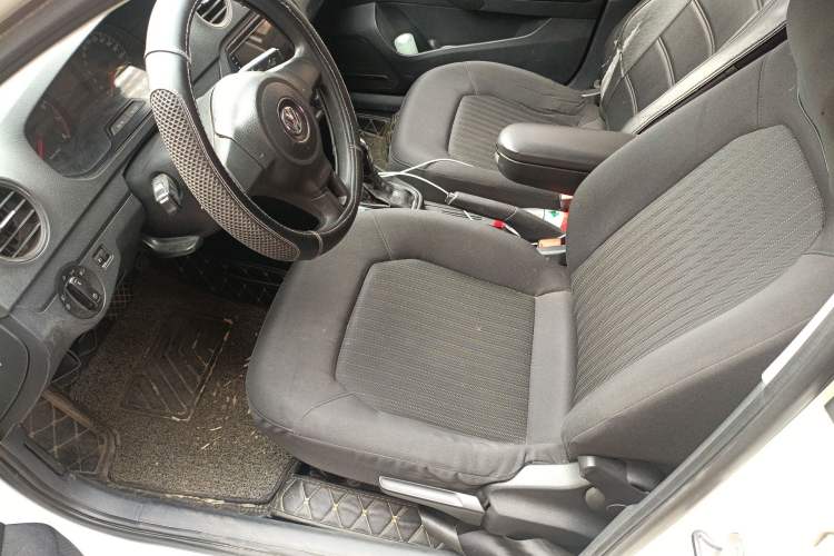 Used Volkswagen Jetta 2013 1.6L Automatic Comfort Model
