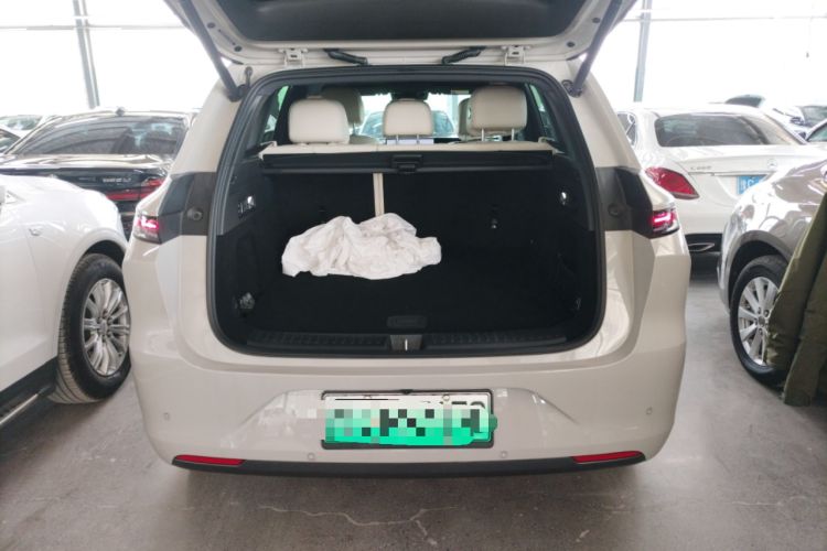 Used Li Auto L6 2025 Max Smart Refresh Edition
