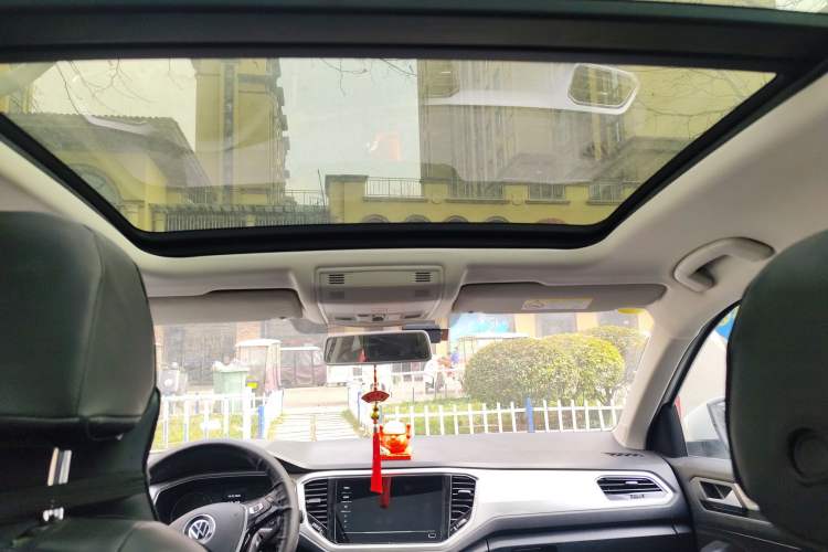 Used Volkswagen T-ROC 2022 280TSI DSG Two-Wheel Drive Elite PLUS