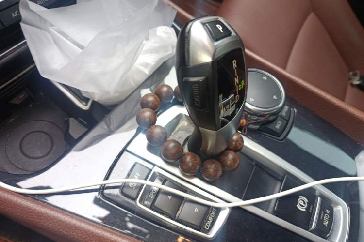 Used BMW 5 Series GT 2015 528i Leading Model