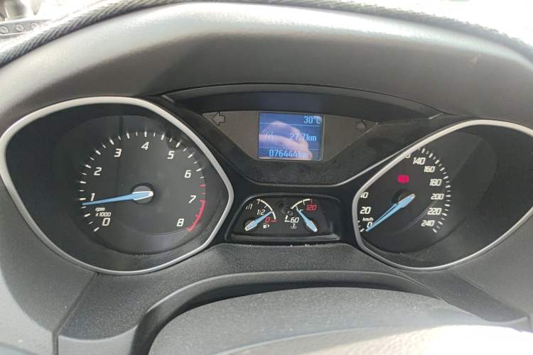 Used Ford Focus 2012 Sedan 1.6L Manual Comfort Model Odometer Close Up