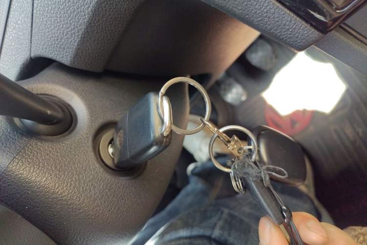 Used Volkswagen Santana 2019 1.5L Manual Fashion Edition China VI Standard Vehicle Key