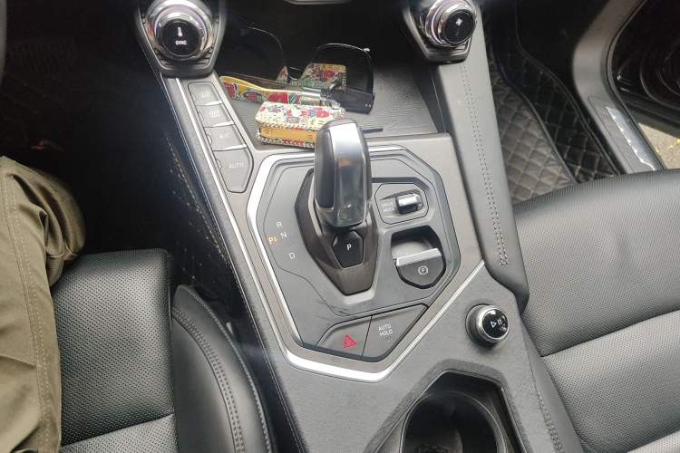 Used Lynk & Co 01 2021 2.0TD Two-Wheel-Drive Pro Trim
