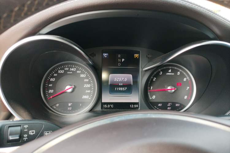 Used Mercedes-Benz GLC 2018 GLC 260 4MATIC Dynamic Edition Instrument Cluster