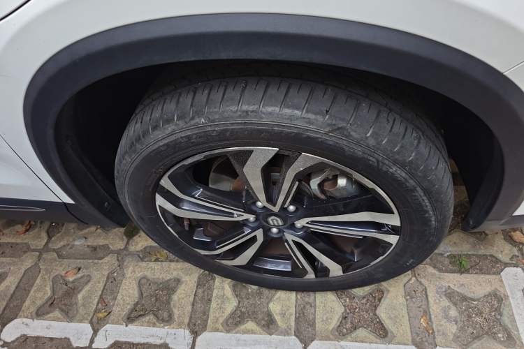 Used Skyworth EV6 2021 520 PRO Version Right Front Wheel Hub