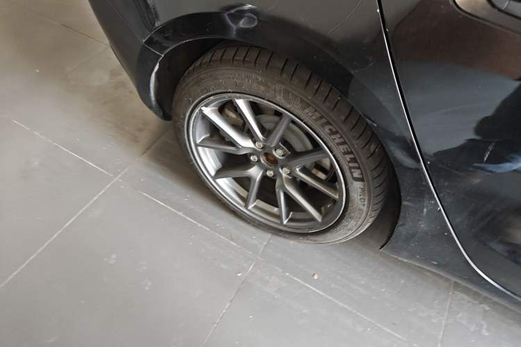 Used Tesla Model 3 2022 Rear-Wheel-Drive Version
