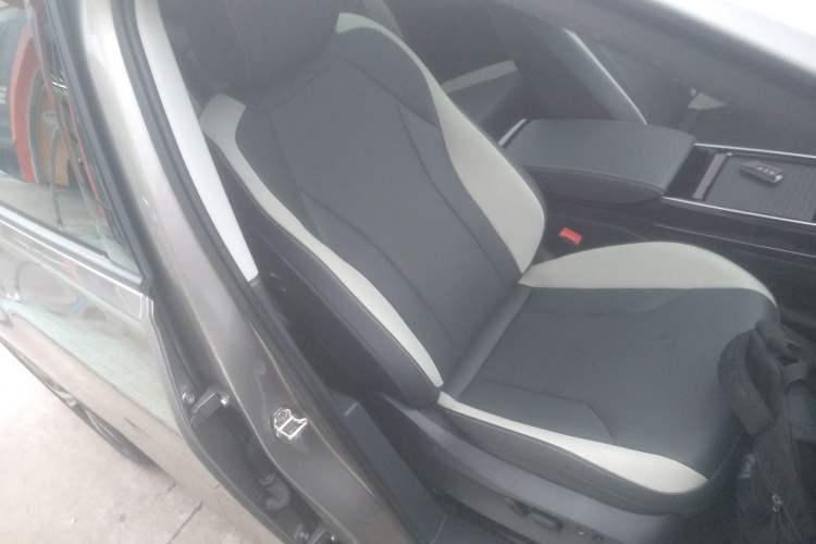 Used Volkswagen ID.6 CROZZ 2021 Long-Range PURE+ Edition