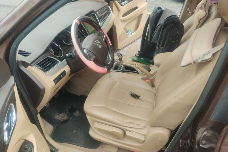 Used Baojun 730 2016 1.8L Manual Luxury Edition 7 Seats