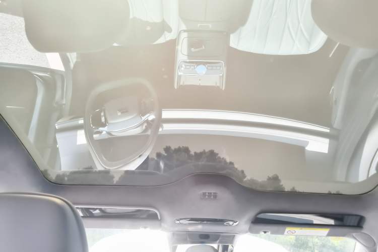 Used Geely Galaxy E8 2025 700 km Long-Range Intelligent Driving Version