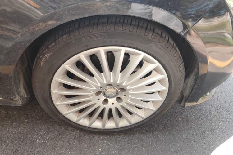 Used Mercedes-Benz E-Class 2014 E 260 L Luxury Model