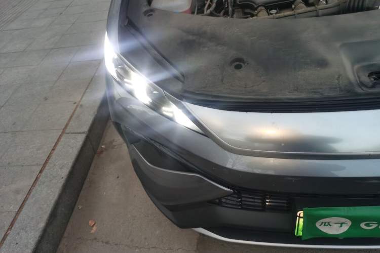 Used BYD Song Pro New Energy 2025 Second-Generation DM-i 115KM Overachiever Trim Right Front Headlight