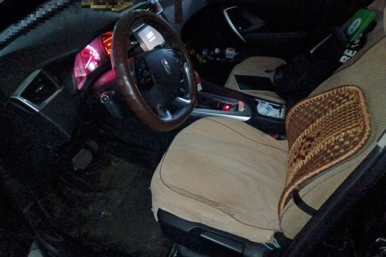 Used DS 6 2014 1.6T Elegant Version THP160