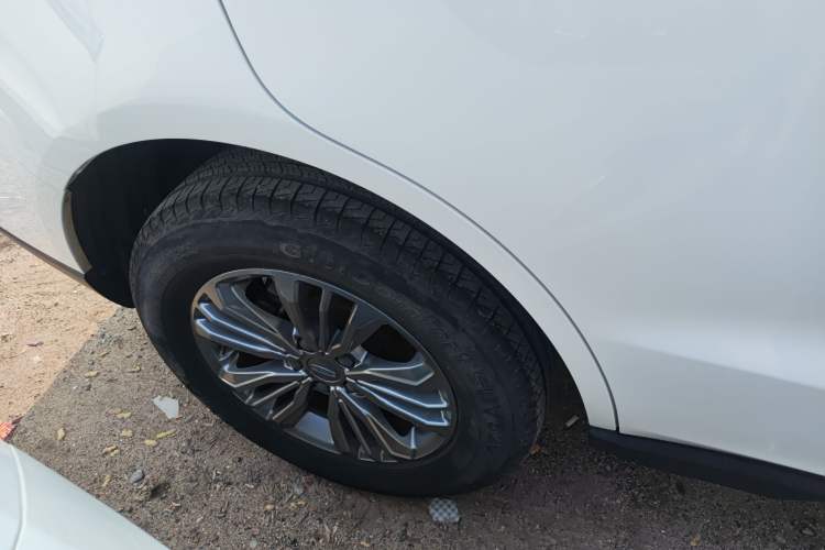 Used Geely Auto Vision X6 2020 1.4T Manual Comfort Model