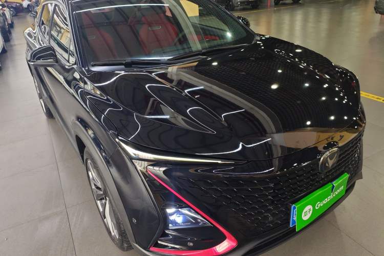 Used CHANGAN UNI-T 2020 1.5T Flagship Version Front Right 45 Deg