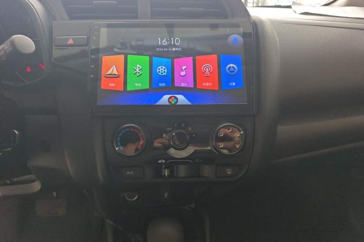 Used Honda Fit 2018 1.5L CVT Comfort Sunroof Version Audio And AC Panel