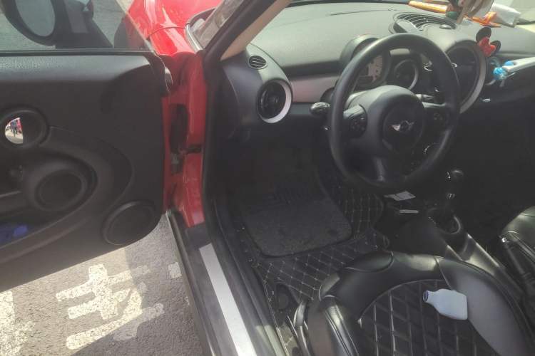 Used MINI 2012 1.6L COOPER Baker Street