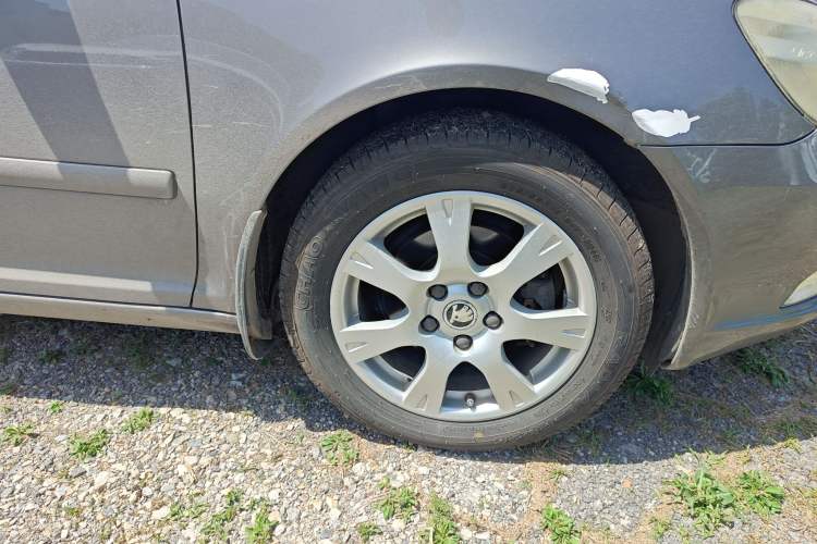 Used Skoda Octavia 2014 1.6L Manual Yijie Edition