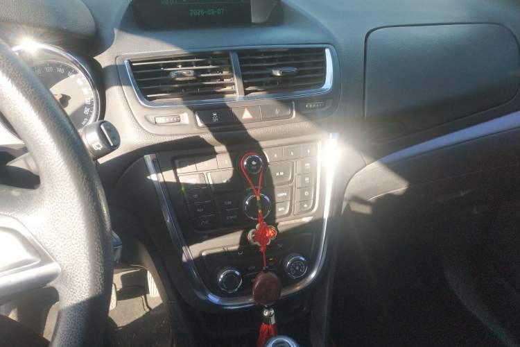 Used Buick Encore 2014 1.4T Automatic Two-Wheel Drive Urban Elite Model
