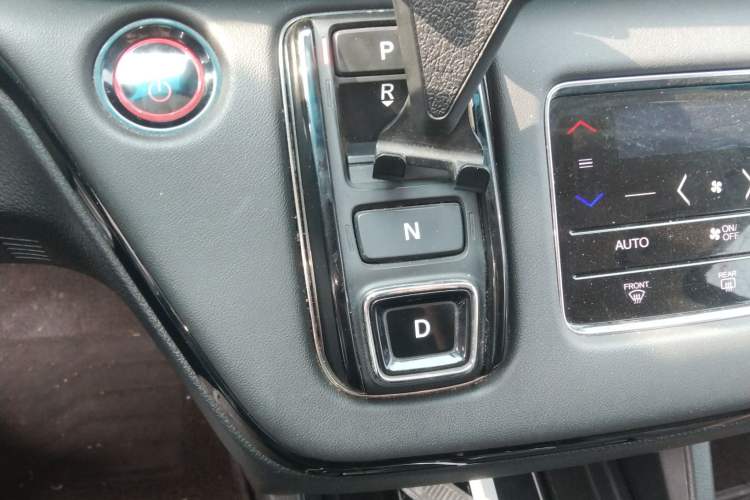 Used Honda Elysion 2022 2.0L eHEV Luxury First Edition
