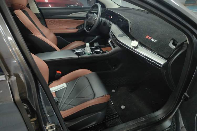 Used CHANGAN Eado 2023 Changan Edition PLUS Blue Whale NE 1.4T GDI DCT Prestige Version