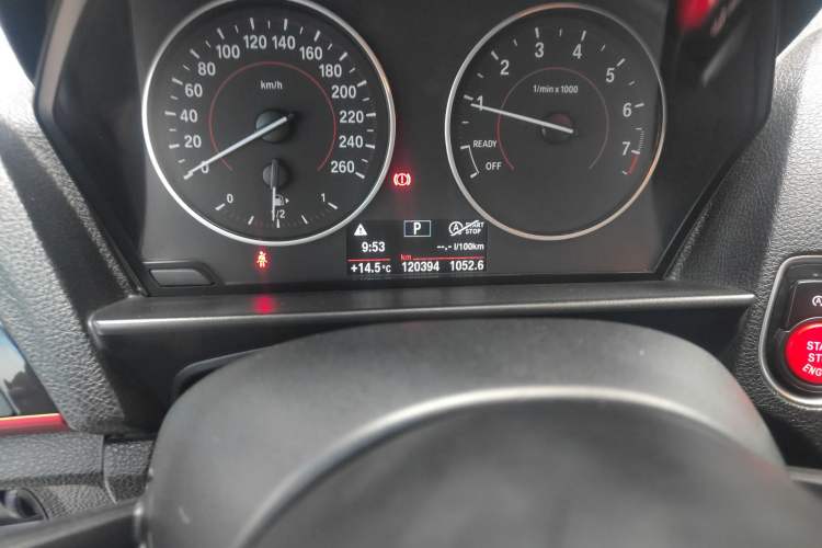 Used BMW 1 Series 2013 Revised 118i Sport Edition Odometer Close Up