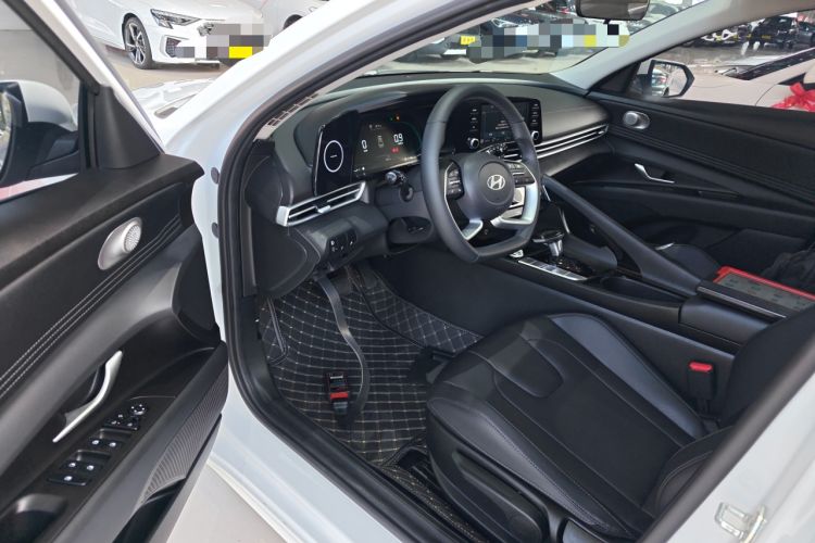 Used Hyundai Elantra 2023 1.5L CVT GLX Elite Edition