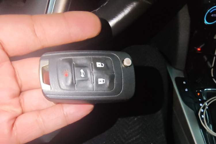 Used Chevrolet Malibu 2016 1.6T Automatic Luxury Edition Vehicle Key