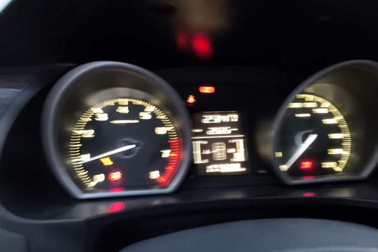 Used Zotye T600 2014 1.5T Manual Luxury Model Instrument Cluster