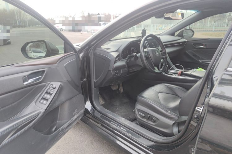 Used Toyota Avalon 2019 2.0L XLE Premium Edition China VI