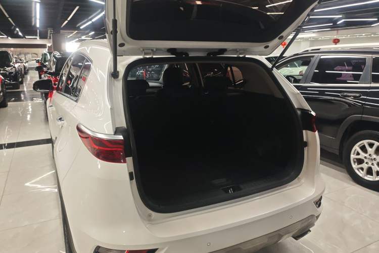 Used Kia KX5 2021 1.6T Automatic Two-Wheel Drive Luxury Edition
