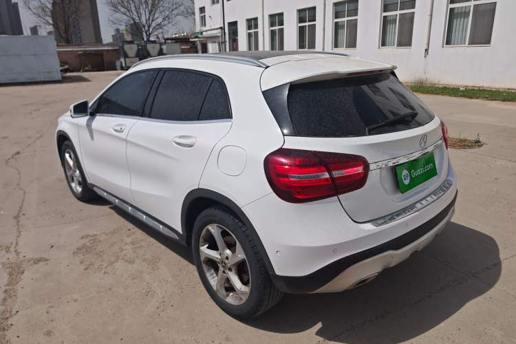 Used Mercedes-Benz GLA 2018 GLA 200 Sport Edition Exterior 2