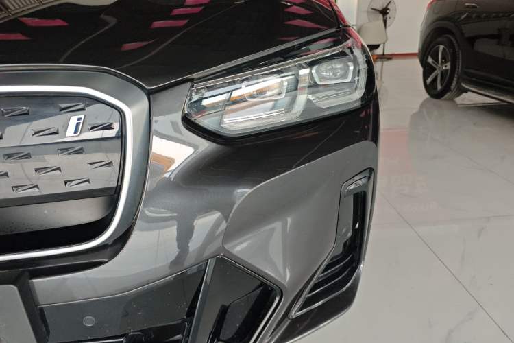 Used BMW iX3 2022 Leading Model
