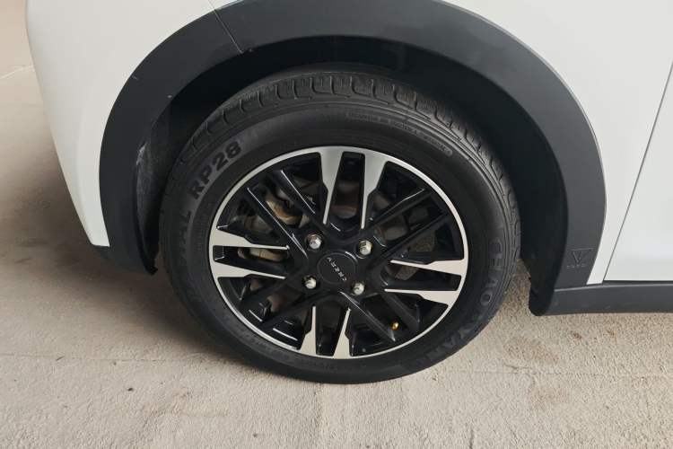 Used Chery QQ Little Ant 2022 Restyled Version Sweet Pink Edition Half-Sugar Version 30.6 kWh 30 kW 301 km Exterior 4