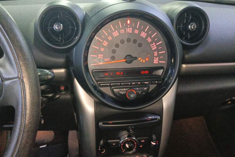 Used MINI Countryman 2014 1.6L COOPER Fun Audio And AC Panel