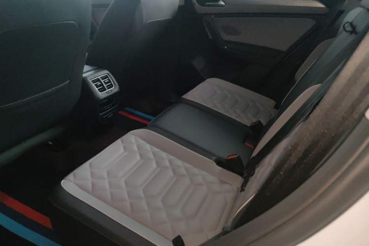 Used Volkswagen Tayron 2023 Revised Version 380TSI All-Wheel Drive R-Line High-Energy Edition