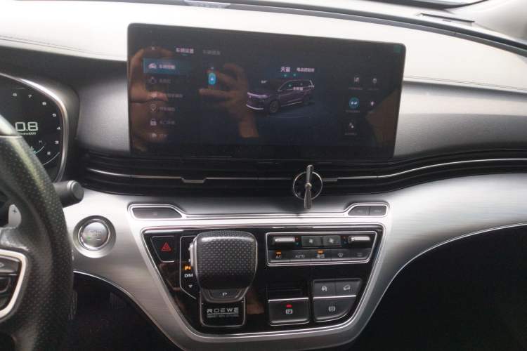 Used Roewe iMAX8 2021 400TGI Supreme Series Prestige Edition