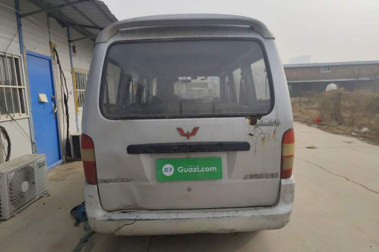 Used Wuling Zhiguang 2010 1.0L New Version Practical Short-Body L2Y