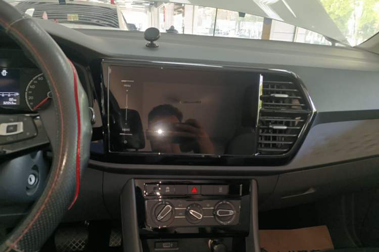 Used Jetta VS5 2020 280TSI Automatic "Thirty and Standing Tall" Edition
