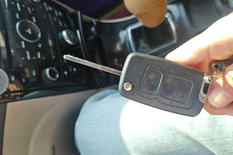 Used Geely Auto GC7 2012 1.8L Manual Luxury Model
