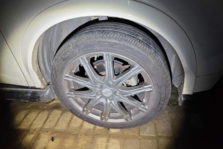 Used Infiniti ESQ 2014 1.6L Luxury Edition