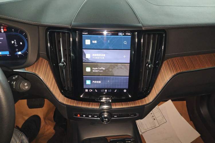 Used Volvo XC60 2022 B5 4x4 Smart Luxury Edition
